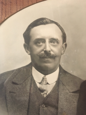 Portrait Urbain Servel